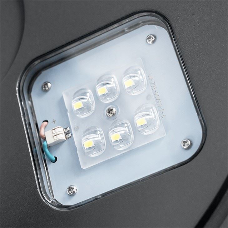 China 4.5m Road Lamp IP65 Aluminum LED Street Garden Lights China Solar  LED Light Solar Garden Light